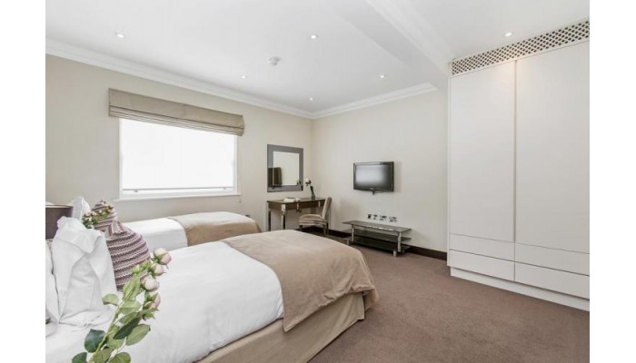 130 Queens Gate Apartments poza 5