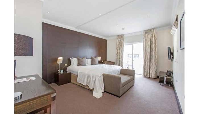 130 Queens Gate Apartments poza 15