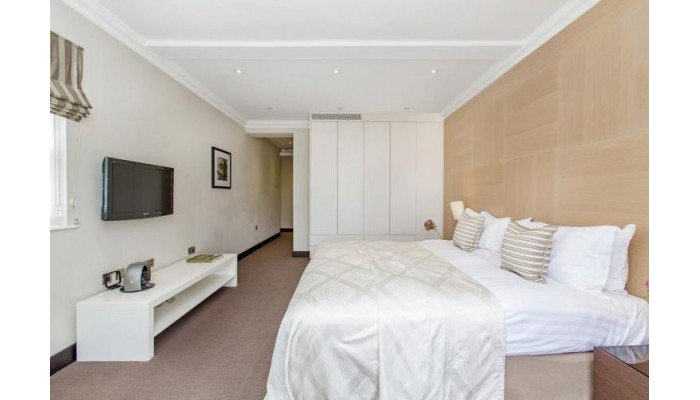 130 Queens Gate Apartments poza 12