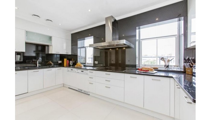 130 Queens Gate Apartments poza 6