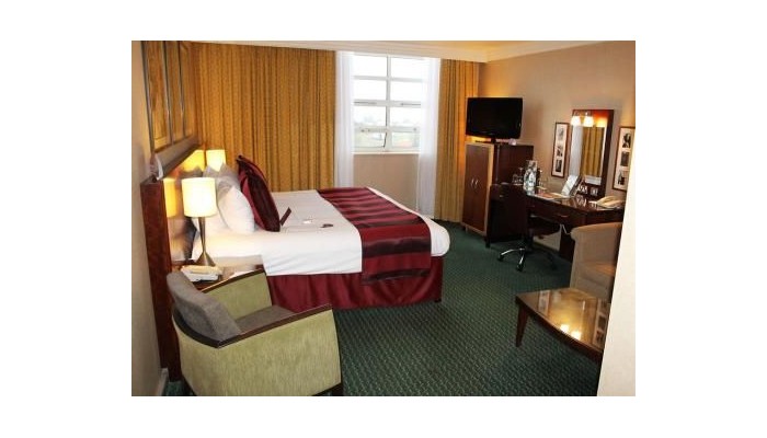 Hotel Crowne Plaza Liverpool John Lennon Airport poza 8