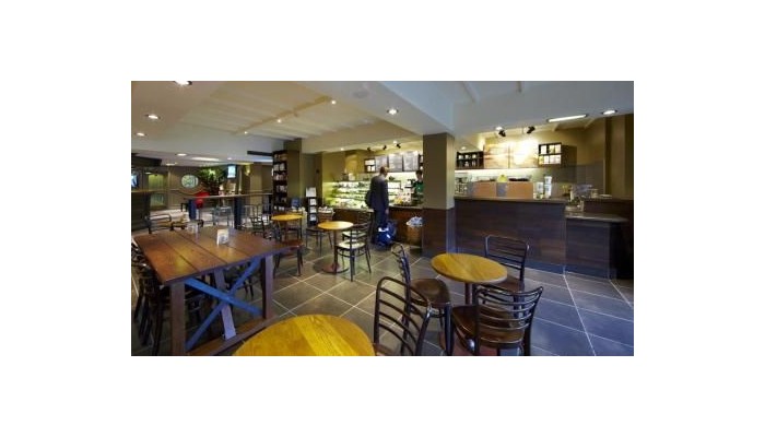 Village Urban Resort Wirral poza 12