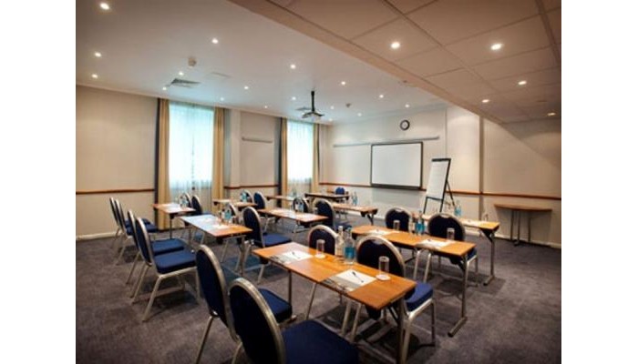 Heathrow Hotel Bath Road poza 7