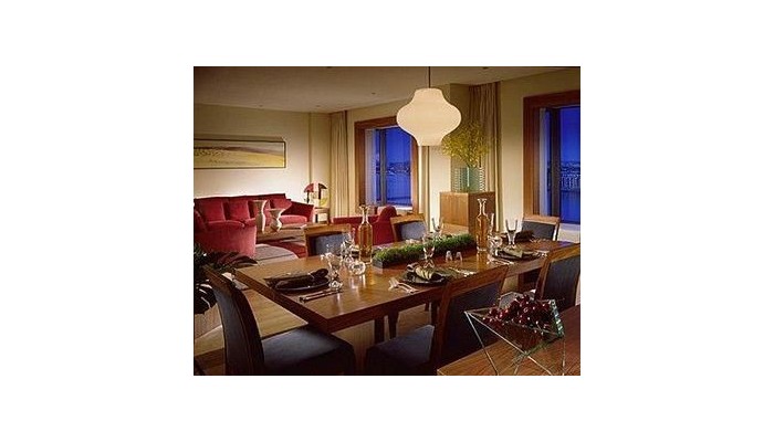 Canary Riverside Plaza Hotel poza 7