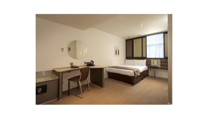 Corus Hotel Hyde Park poza 8