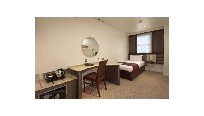 Corus Hotel Hyde Park poza 6