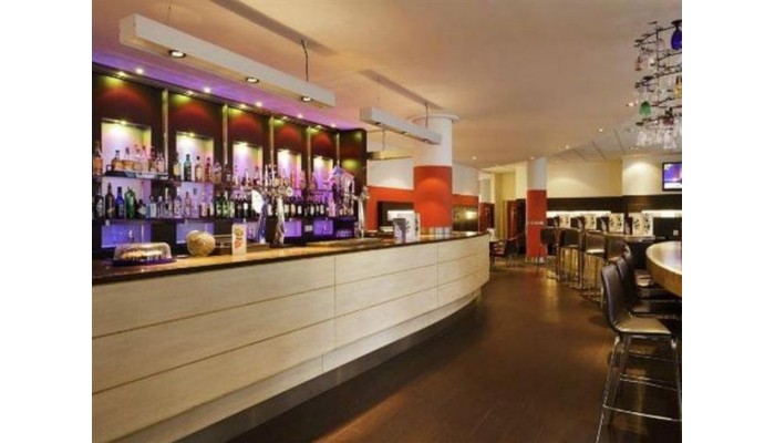 Hotel Novotel London City South poza 4